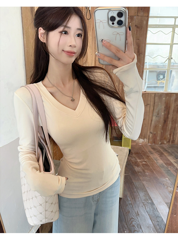 复制_白色辣妹纯欲基础款内搭V领长袖T恤女秋季.jpg