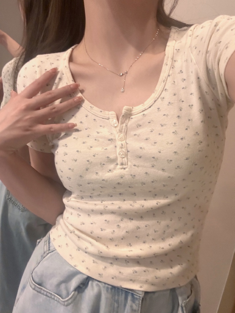 复制_u领碎花短袖正肩短款上衣女夏季2024年.jpg