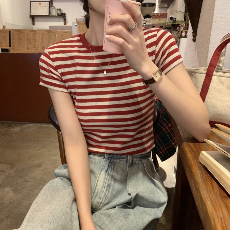 复制_韩系正肩条纹短袖T恤女夏季紧身打底内搭设.jpeg