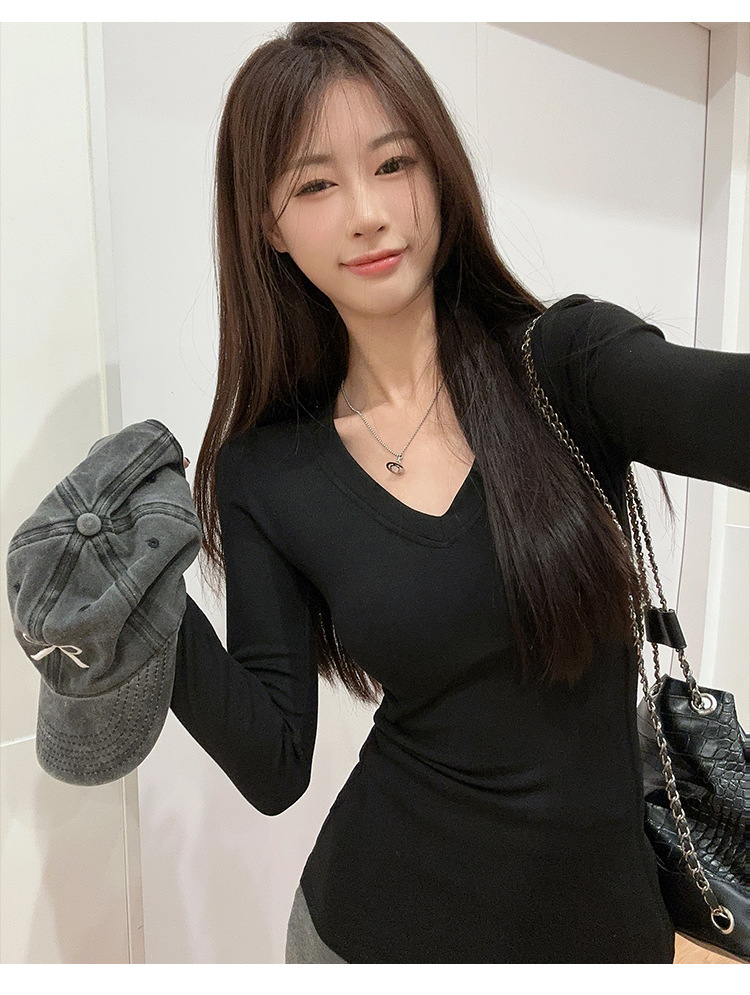 复制_白色辣妹纯欲基础款内搭V领长袖T恤女秋季.jpg