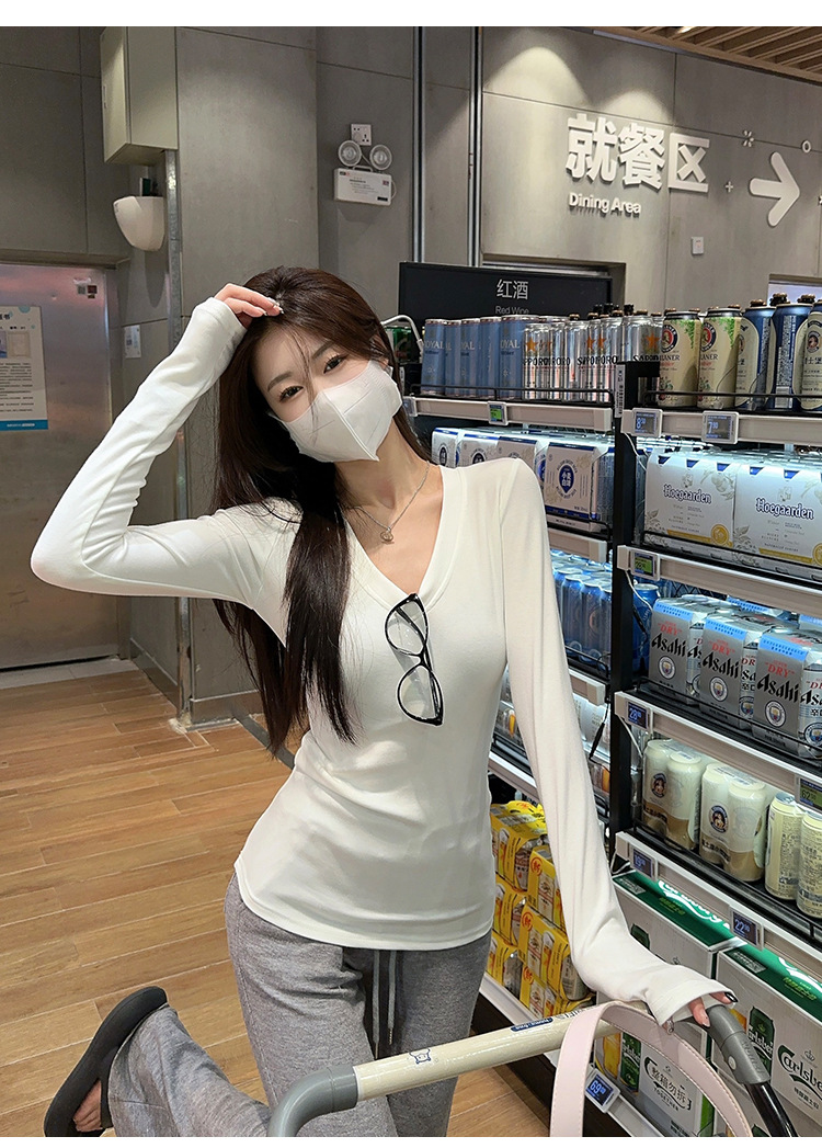 复制_白色辣妹纯欲基础款内搭V领长袖T恤女秋季.jpg